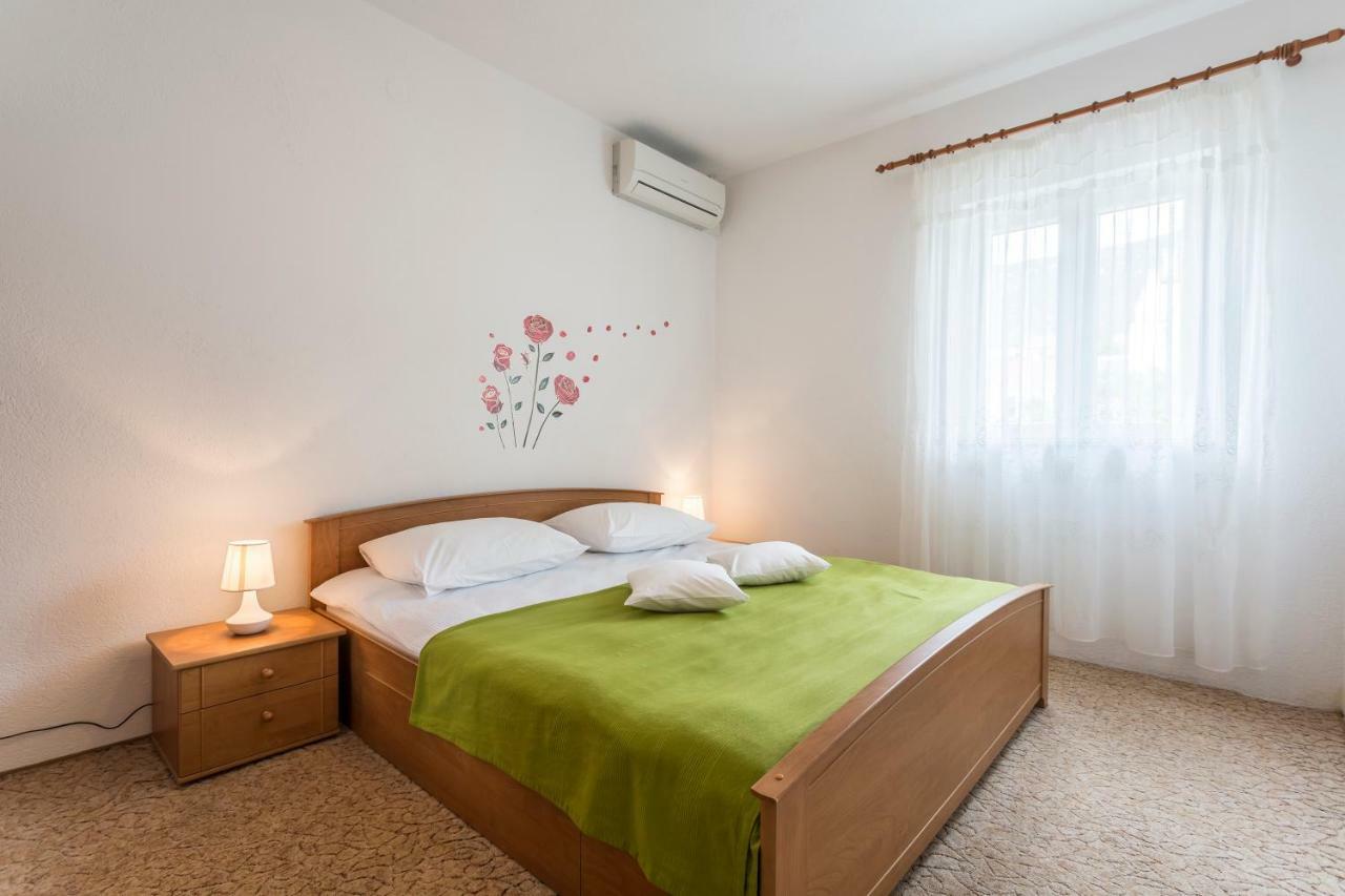 בול Apartmani Bezma מראה חיצוני תמונה